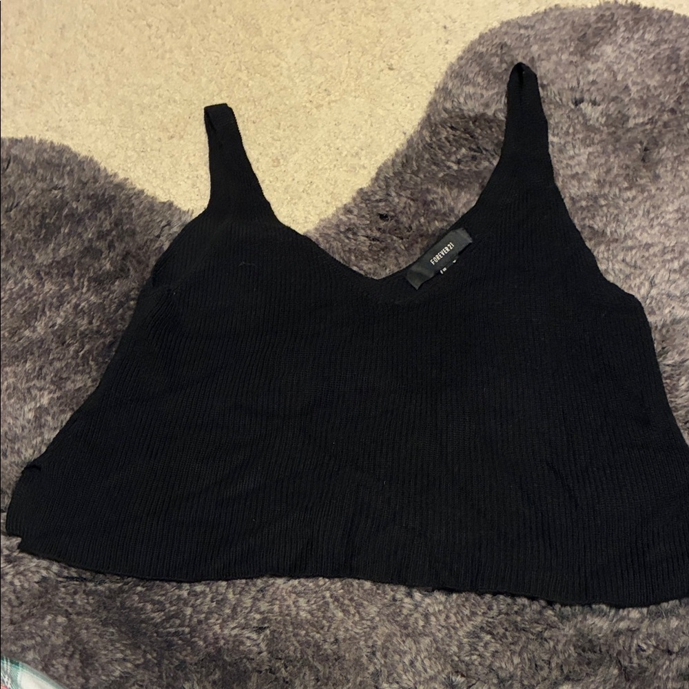 Black Ribbed Crop Top